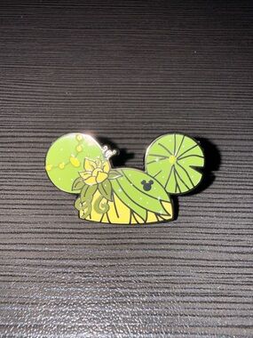Tiana Princess & The Frog Disney 2025 Wave B Hidden Mickey Pin